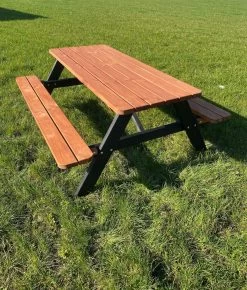 Goedkopepicknicktafels.nl | Zwart Bruine XL Picknicktafel Bruno | Tuintafel 6 Persoons | Bruin Zwart Gespoten Gedroogd Grenen Hout! -Tuinmeubel Verkoop 1021x1200