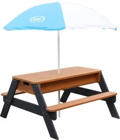 AXI Nick Zand & Water Picknicktafel In Antraciet/Bruin - Parasol Blauw/Wit - Picknick Tafel Voor Kinderen Van Hout -Tuinmeubel Verkoop 1031x1200