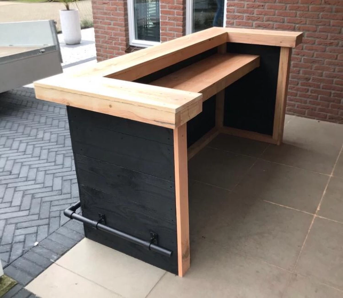 Tuinbar Douglashout - JB WoodWorkers - Bar Dalfsen - Tuin En Overkapping 4 Tuinbar Douglashout - JB WoodWorkers - Bar Dalfsen - Tuin En Overkapping - Afbeelding 2