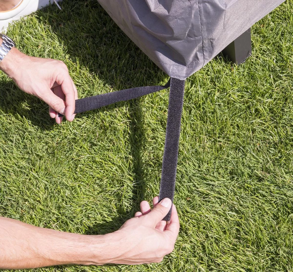 Weersbestendige Beschermhoes Voor Hoekbank | 250/90 X 250/90 X 70 Cm (L-vorm) - Tuinbank / L-Vorm -Waterdicht - Grijs 4 Weersbestendige Beschermhoes Voor Hoekbank | 250/90 X 250/90 X 70 Cm (L-vorm) - Tuinbank / L-Vorm -Waterdicht - Grijs - Afbeelding 2