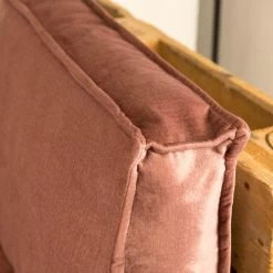 2L Home & Garden Rugkussen Velvet Oud Roze - 120 X 40cm 14 2L Home & Garden Rugkussen Velvet Oud Roze - 120 X 40cm -Tuinmeubel Verkoop 1200x1200 1211