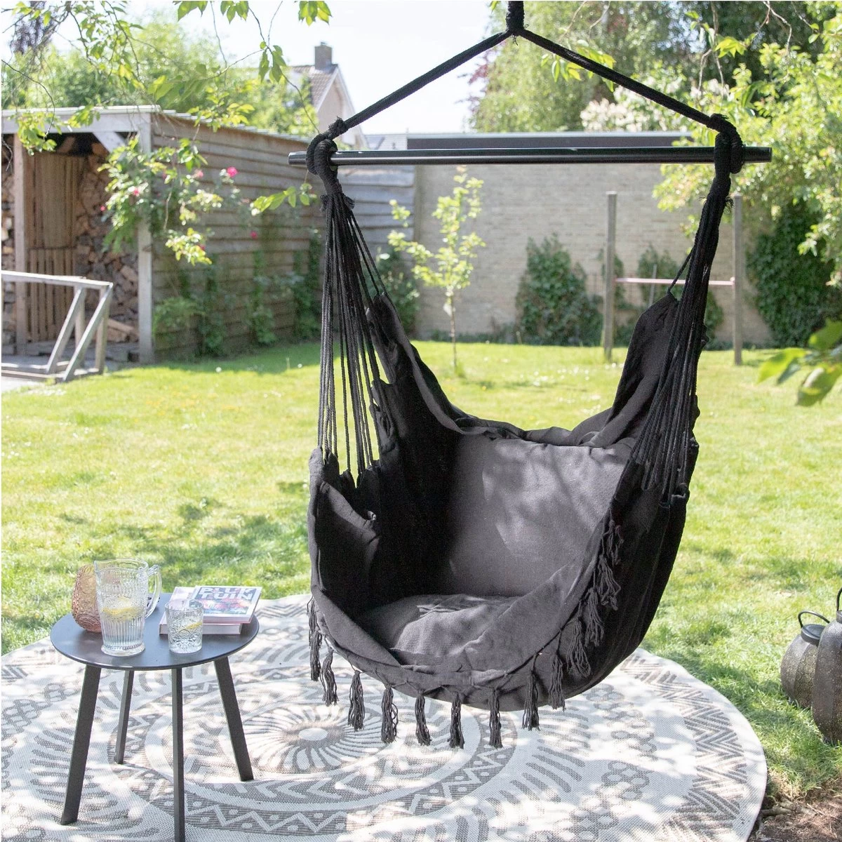 Vita5 XXL Hangstoel - Binnen&Buiten Hangnest - Incl. 2 Kussens En Boekenvak - Volwassenen&Kinderen - Hangmatstoel Tot 225kg - Zwart 12 Vita5 XXL Hangstoel - Binnen&Buiten Hangnest - Incl. 2 Kussens En Boekenvak - Volwassenen&Kinderen - Hangmatstoel Tot 225kg - Zwart - Afbeelding 10