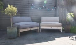 2L Home & Garden Rugkussen Metro Lounge Grijs - 120 X 40cm -Tuinmeubel Verkoop 1200x720 6