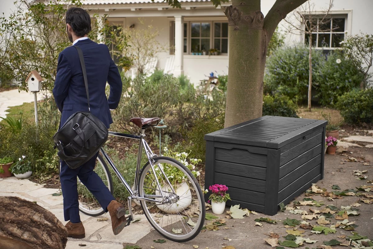 Keter Westwood Opbergbox - 570 L - 155x72.4x64.4 Cm - Grafiet 11 Keter Westwood Opbergbox - 570 L - 155x72.4x64.4 Cm - Grafiet - Afbeelding 9