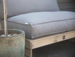 2L Home & Garden Rugkussen Metro Lounge Grijs - 120 X 40cm -Tuinmeubel Verkoop 1200x920 2