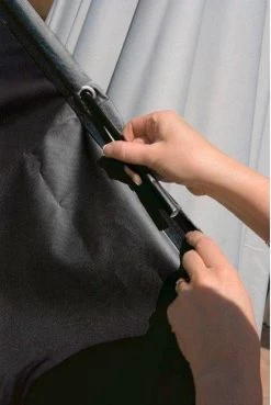 Power Goods Parasolhoes XXL Voor Zweefparasol – Parasolhoes Met Rits En Stok – Parasolhoes Staande Parasol – Tuinmeubelhoezen – Beschermhoes Zweefparasol – Waterproof – Anti-UV – 280 X 81 Cm -Tuinmeubel Verkoop 803x1200 1