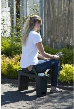 Nature - Tuinkruk 2-in-1 - Tuinzit/-knielkruk - Tuin Werkbank - Grijs - H34 X 66 X 25cm -Tuinmeubel Verkoop 814x1200